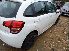 Vehicule-CITROEN-C3-2009-2011-5ebefcc5175a5bd36232fc6c1b0929ab1e3ac9dfc806678b3e4e2ec17a7582d2.jpg 2